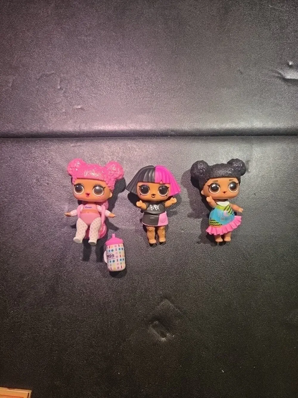 L.O.L. Surprise Dolls Lot Of 3 Mini Fashion Dolls Jointed Figures Clothes Peep
